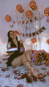 zoe_monroe1 kullanıcısının Happy birthday to me ♥ albümü -  6 fotoğraf