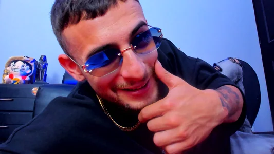 Drako_Lamar Cute Glasses 😎⚡ Foto 2