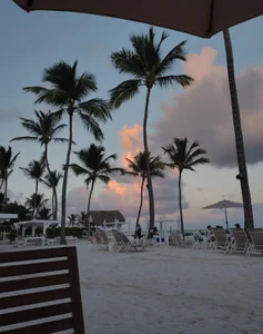 Madeline_Babe beach breeze and sea 🏖👙 Hình 2