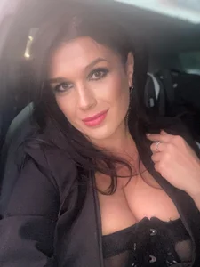 Roxanne-xox Public صورة واحدة|Roxanne-xox Public صورتان|Roxanne-xox Public  4 صور|Roxanne-xox Public  4 صورة