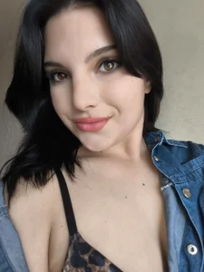 MadalineGrand sexy relax Kuva