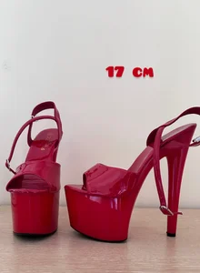 katycrown kullanıcısının Heels albümü -  6 fotoğraf