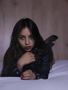 JulianaCarterのYour sinister girl 🌒の 2枚の写真