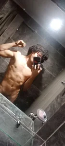 Isaac_walls AFTER THE SHOWER Pic 3
