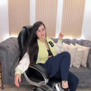 Cassie_BlakePublic Bild 2