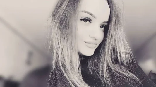 Cutie_meoow_'s XXX Nude Photo 1