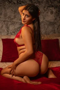 Sweett_liia_ Red Naked Girl Pic 5