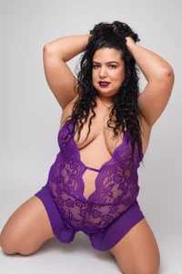 bbw horny🥵🔥 od molly_sweetee  5 snímek