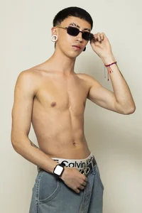 Yoshua_Smith Public Foto 3