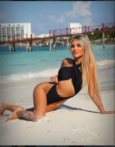 Public od JulietaAzul  5 snímek