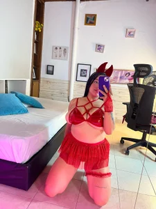 Melisa_Soto Feeds Pic 3