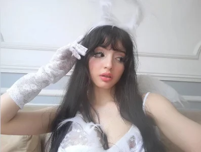 Dolly Angel🪽 od dolly_kitter  snímek