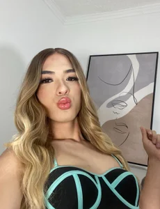 nayshalopestssの🫦の 2枚の写真