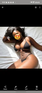 Christinelupitah Public Pic