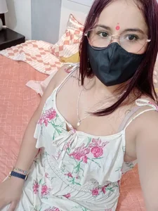 dayadubey_: Public ( 8 фото)