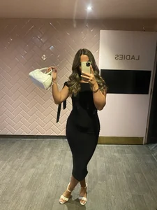 SexyWillowUk Public Pic 7