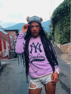 Public de Briyit_Doll  2 photos