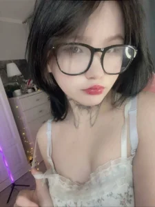 KrissyRiedcute me图片 6