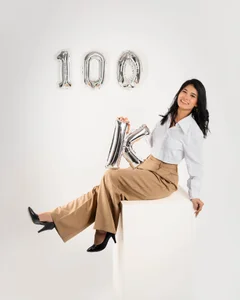 LaurenRodriiguez Celebrating my 100,000 followers Pic 7