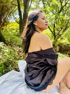 emmysandoval 💋🌙 Seductive Camping Getaway Foto 3