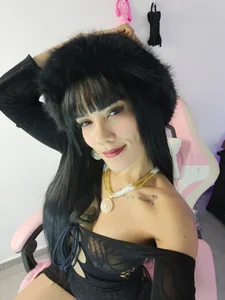 juliane_sweer1 Sexy photos Immagine  3