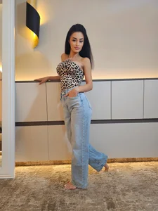 SelenaNoir Playful, Sensual, Irresistible Poză 2