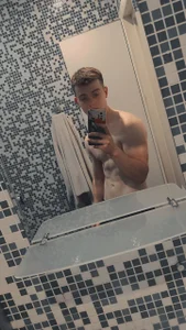 Happydeimos: Public ( 7 фото)