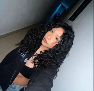 naomi_amoretti Public Pic 2