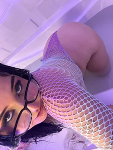 KatlynRous 💜💦 Hình 4