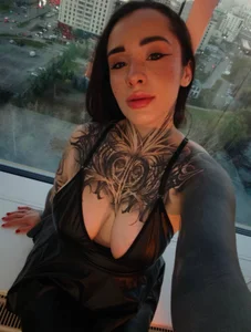 EvaCanton: #Leather dress ( 8 фото)