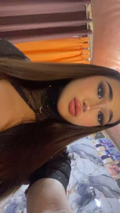 Lustsaintmolly Public Pic 3