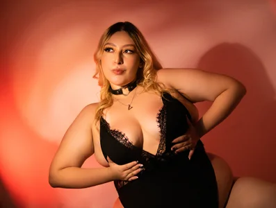 NiickyJones A little bit of me 🔥 Pic 3