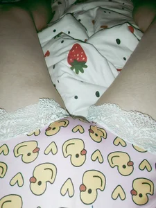 lovely_nekochan Come and lick my small pussy 私の小さなオマンコを舐めに来て Pic 8