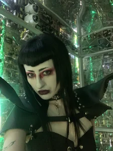 ELENA_UMBRA DRacullll Pic