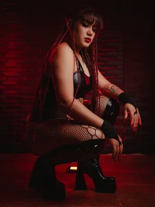 KloeeCavallier Public Poză 4