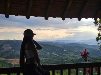 AuroraBon CASTLE 💯💜 Pic