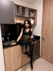 vampy_dolll cooking sexy Pic 6