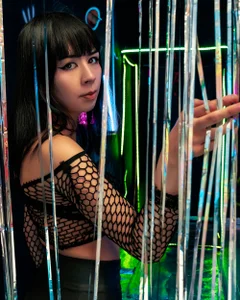 Haru_Queenn Haunt me Foto 4