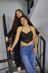 girlfriends de valeria_and_zoe  2 photos