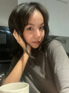 FreedaKulow do you like my eyes?💘  2টি ছবি