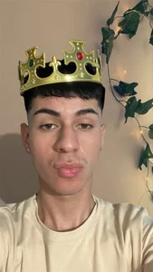 Johann_sexの👑の 2枚の写真