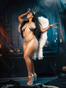 KateVenegas 🎃Scary Halloween¡ 👻😏 Immagine  5