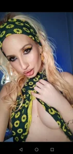 Elza_kom Girl nu Foto 2