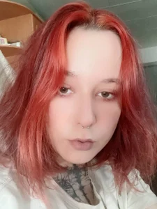 RedVelvetDoll Public Kuva 2