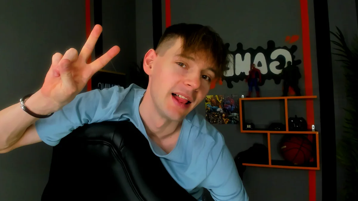 Трендове зображення  2245 Martin_Perry