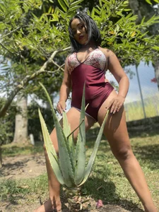 Renata_wilsom appreciating nature Pic 9