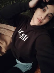 Zdjęcia SexDrogsAndStripchat Mmm: 