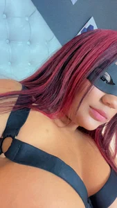 april_jhonssonのHorny for youの 2枚の写真