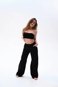 RozzitaBedberry hot & strict Pic 5