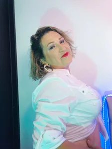 karenmilf_4 model cute and sexy Billede 4